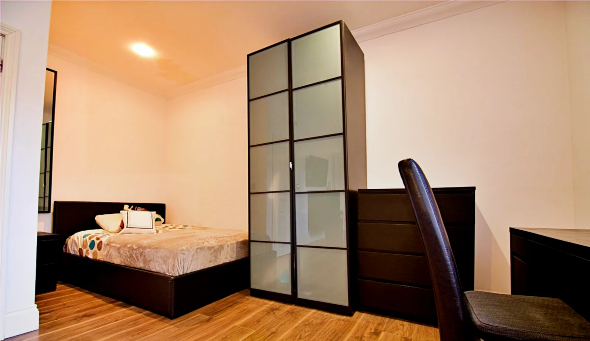 St. Leonards Gate, Lancaster - Flat 2, Rhodes House 0