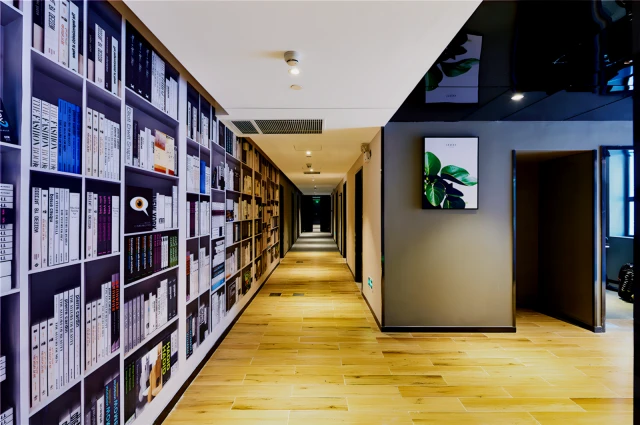 Zhongguancun Liudaokou Subway Station Store -- CJIA Apartment 2