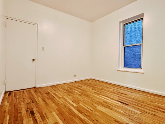 216 West 102nd Street 4