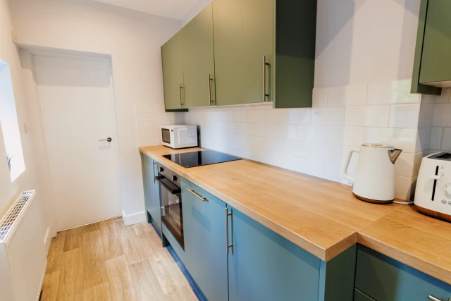 129, Grasmere Street, LE2 7FU 3