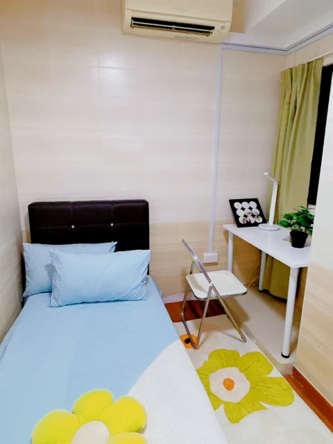 Novena Court 4