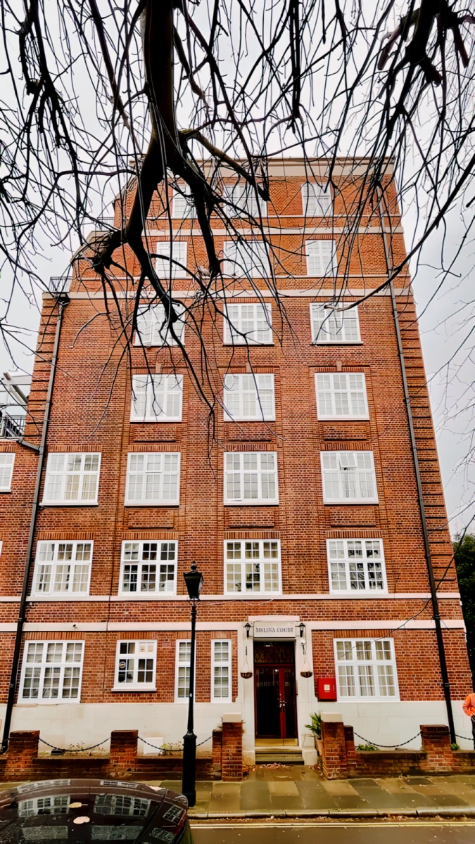Grove End Road 24910# 0