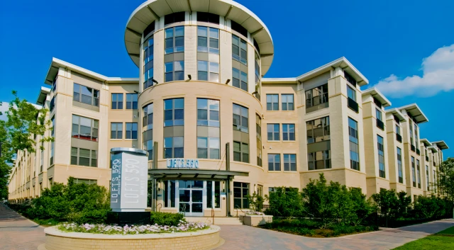 Lofts 590 Apartments 1