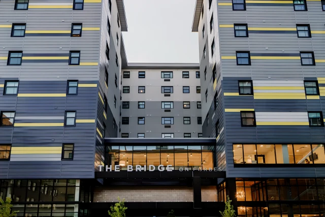 The Bridge on Forbes Apartments 2