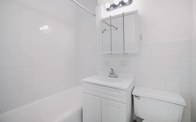 160 West 71st Street 3