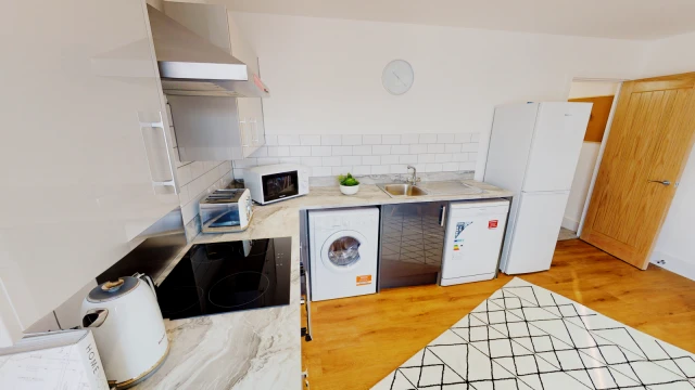 Apartment 6 TENANCY TAKEOVER, Claude Street, NG7 2LG 1
