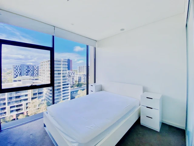 3 George Julius Ave(00622) 2