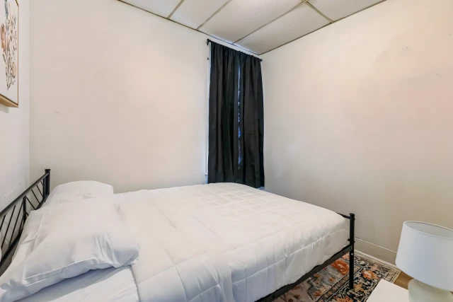 Harvard Square (Cambridge) #1808 3