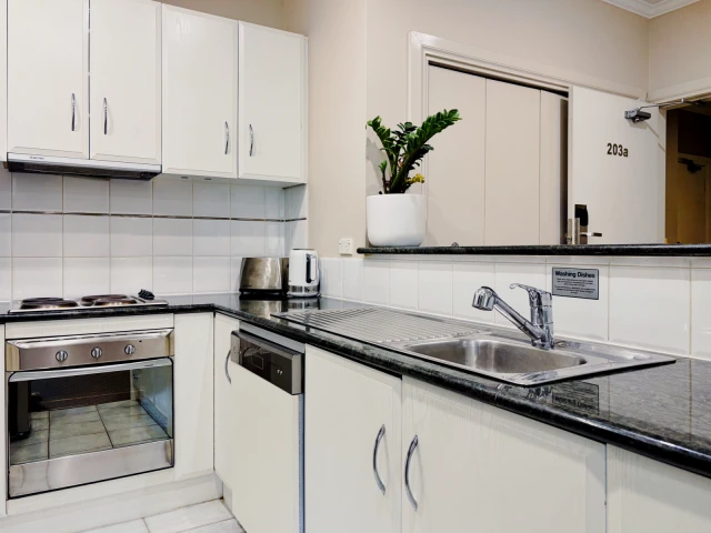 88 Frome Street 4