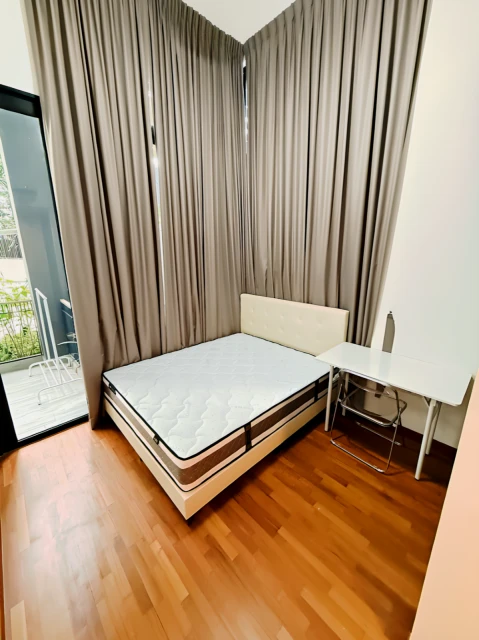 Mayfair Gardens 2
