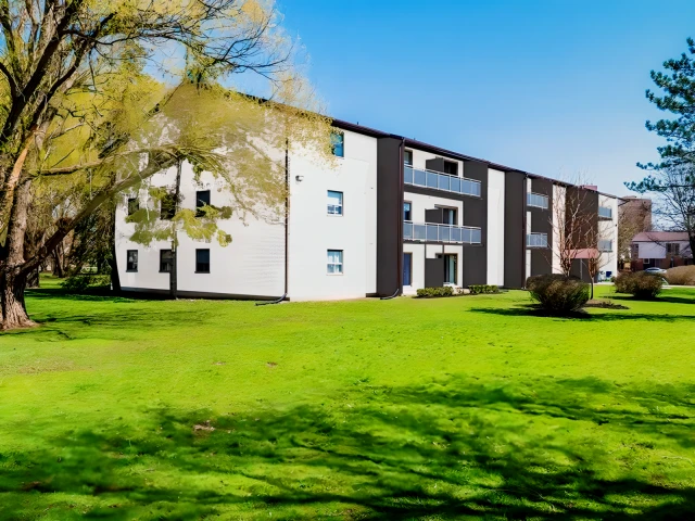 640 Fanshawe Park Road E 2