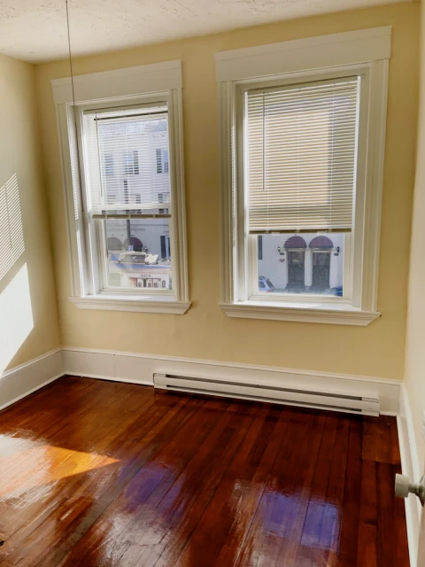 895 Huntington Ave 3