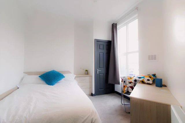 Hyde Park Terrace 26215# 2