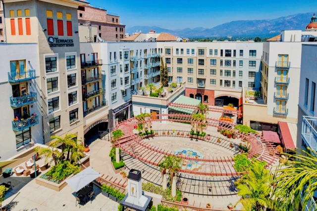 Terraces at Paseo Colorado 1