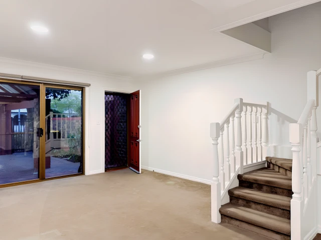 29 Halls Place
