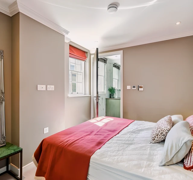 LH-New Cavendish Street 2