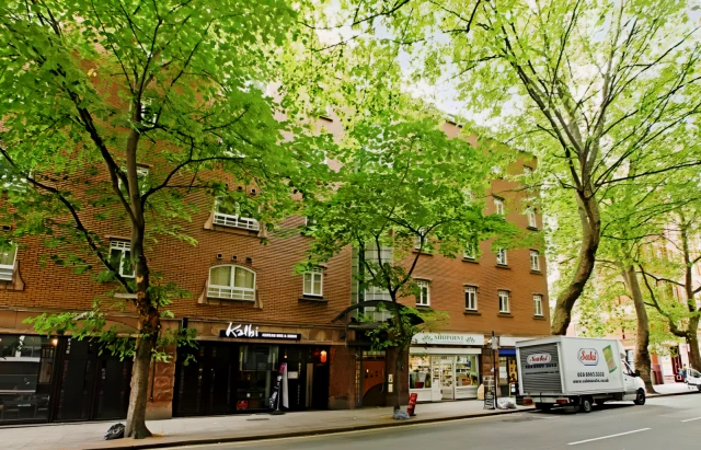 LH-Rosebery Avenue 4