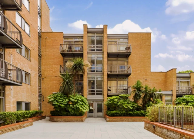 LH-Gainsborough House 2