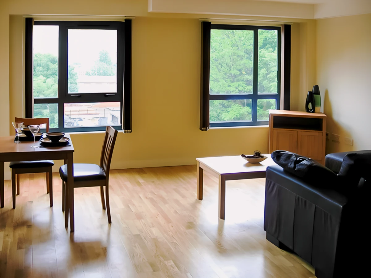 Cardigan Road 27385# 0