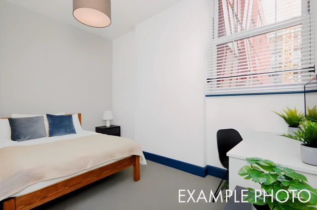 Flat 19, Shoe & Boot Factory 1