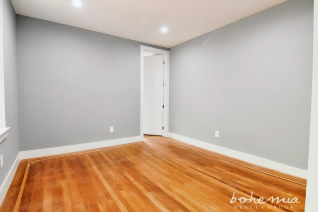 568 West 192nd Street