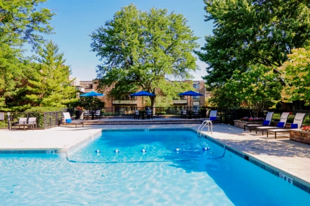 Fieldpointe of Schaumburg 4
