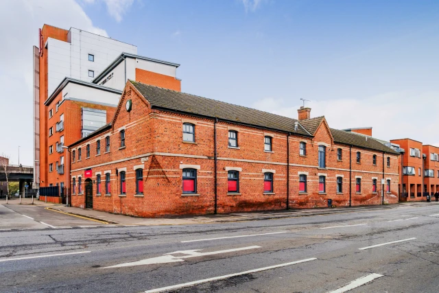 College Mews 1