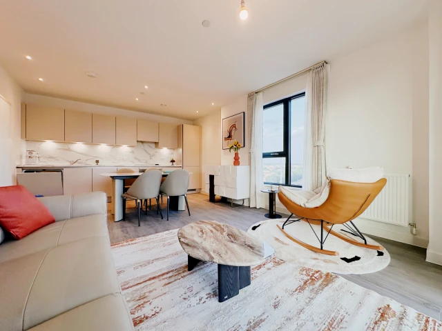 伦敦Wembley2b2b 75平 次卧出租 包bills