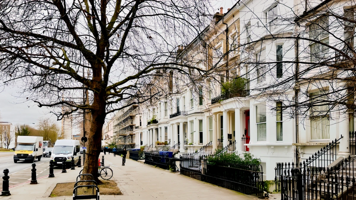 West Cromwell Road 27698# 0