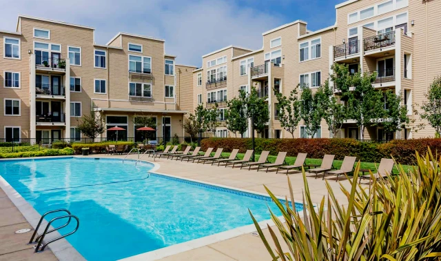 The Courtyards at 65th Street Apartments 3