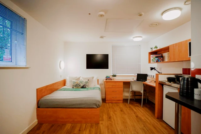 uhomes.com | Student Accommodation, Housing, Flats, Apartments for Rent