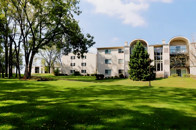 Wynnewood Park Apartments 1