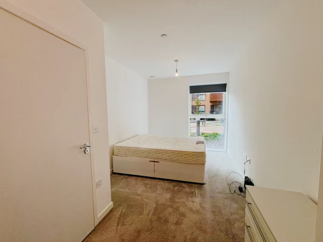 UM-Western Circus 5 1