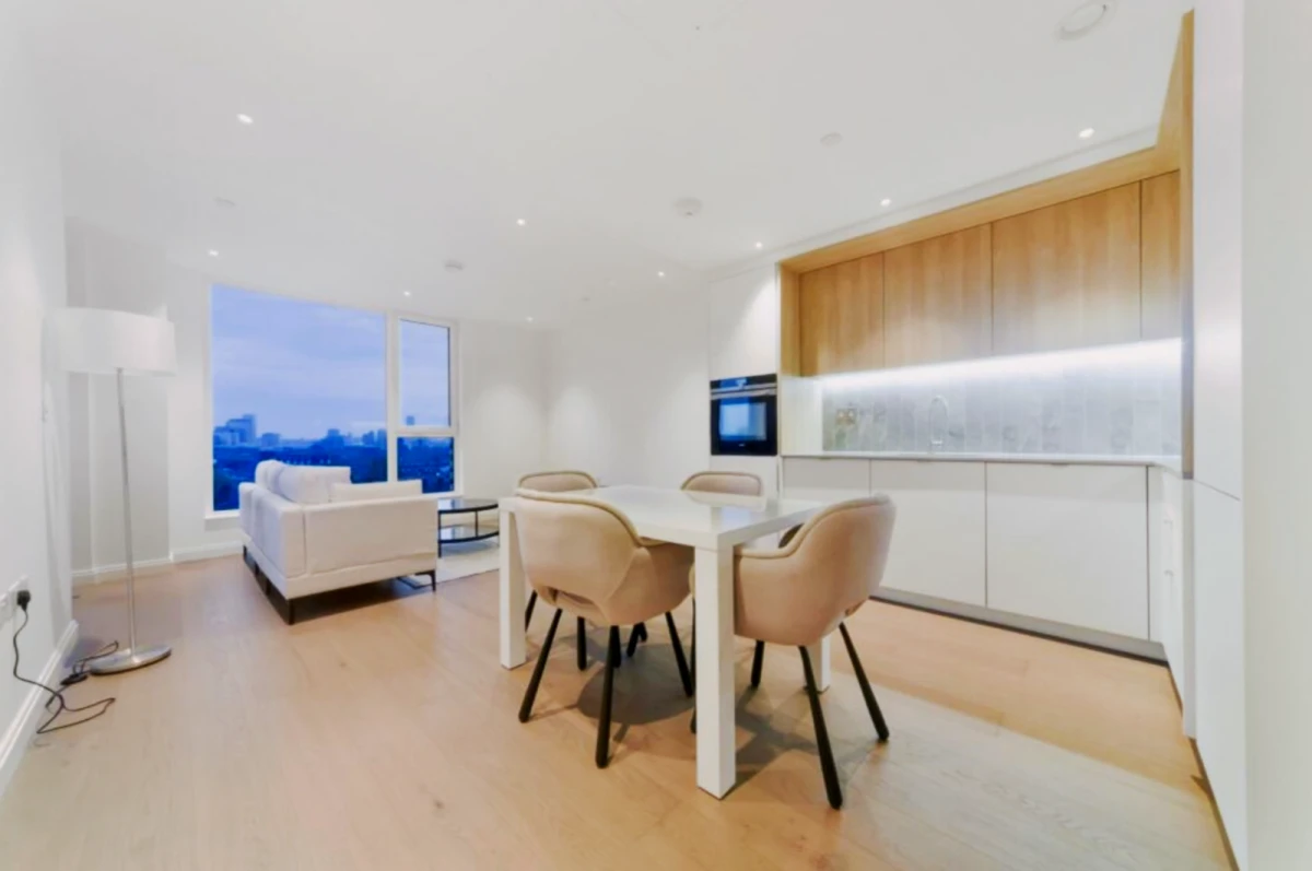 LH-Phoenix Court 0