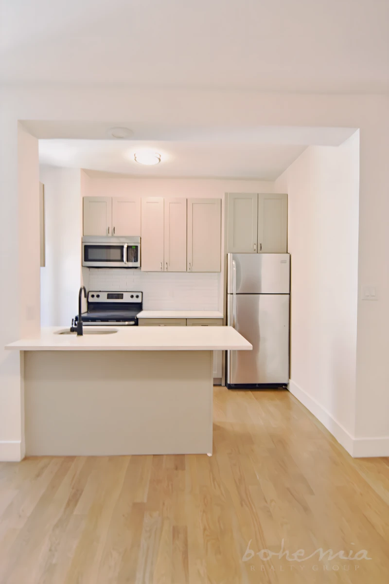 504 W 159th St 0