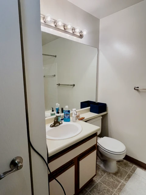 安娜堡Villas at Northstar 2b2b户型中的1b1b 3