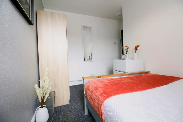 7 Peel Street 1