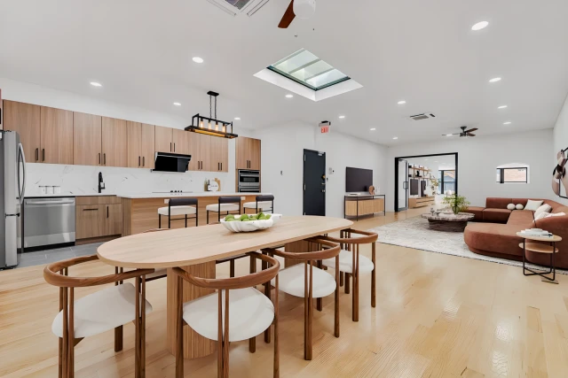 137 Bowery 1