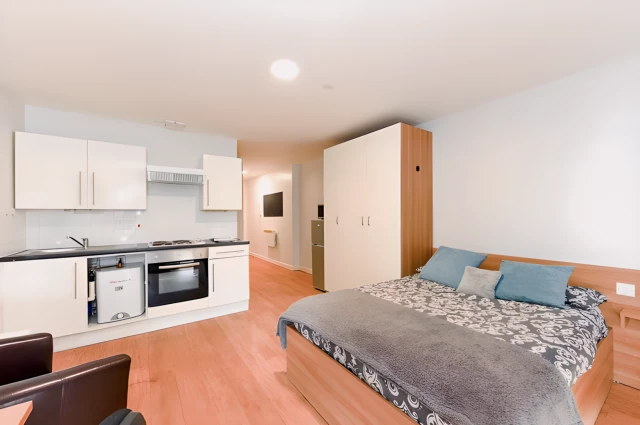 uhomes.com | Student Accommodation, Housing, Flats, Apartments for Rent