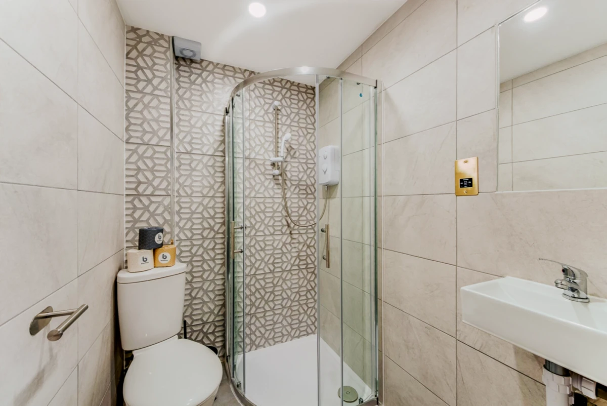 Tottenham High Road Accommodation 0