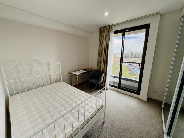 18 Primrose Avenue 4