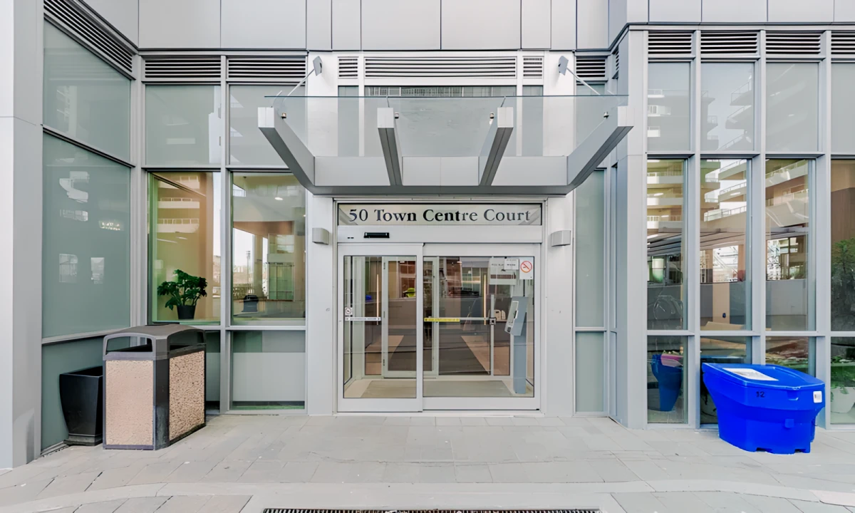 Encore at Equinox(50 Town Centre Court) 0