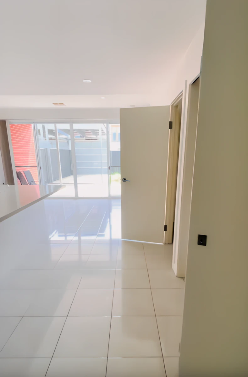 61 Payneham Road - Adelaide student accommodation - master room