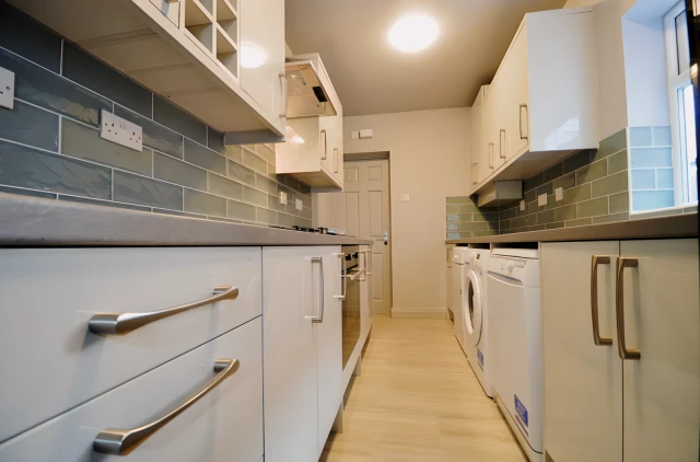 Entire Place·6B2B···107 Teignmouth Road, Selly Oak 2