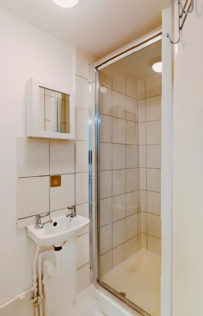 West Cromwell Road 29246# 4