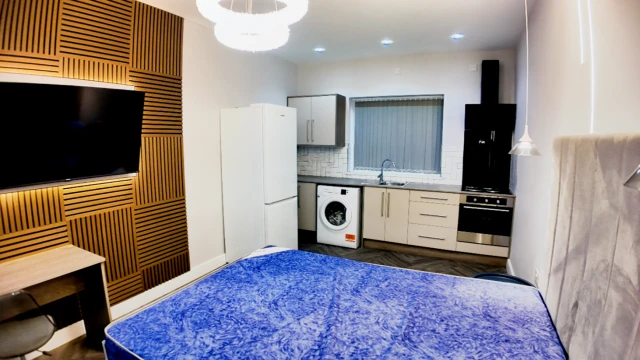 20 Dawlish Road - バーミンガムの学生向け宿泊施設 - 5 Bedroom 5 Bathroom