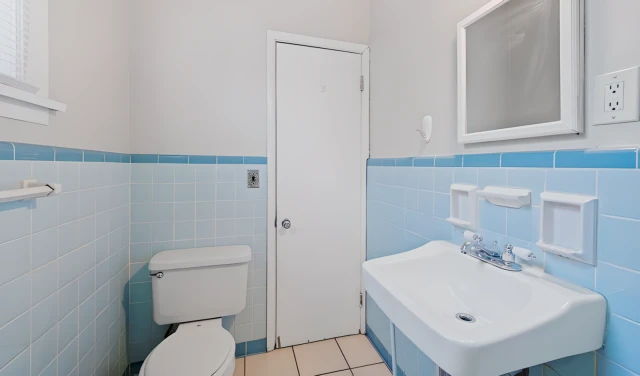 2549 University Court 4