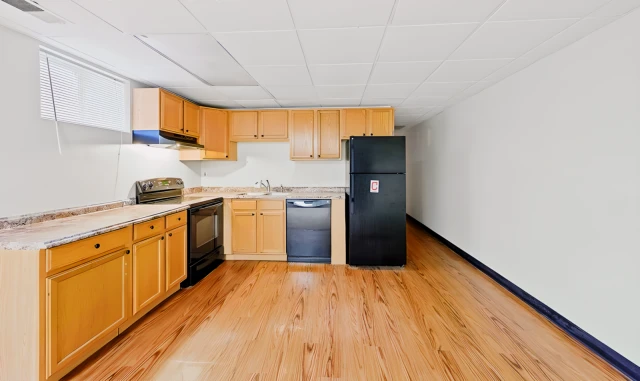 28-32 Hollister Street 3