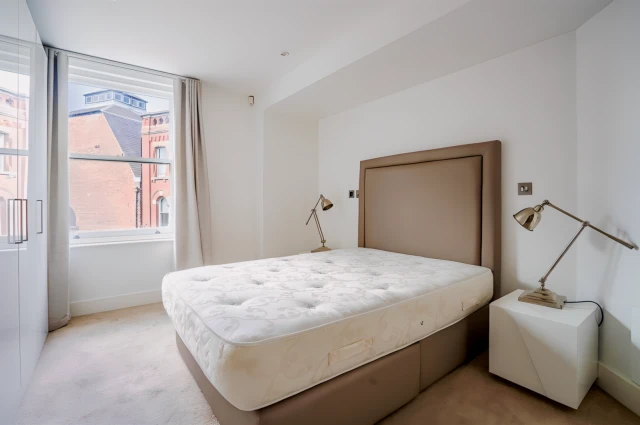 14 Castle Chambers Clifford Street 2