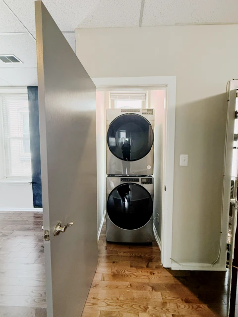 CA - 217-219 South 41st Street 3